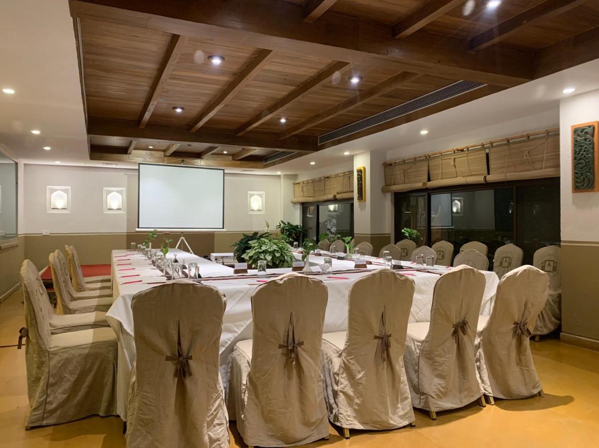 Seto Ghar Hotel Катманду Екстер'єр фото
