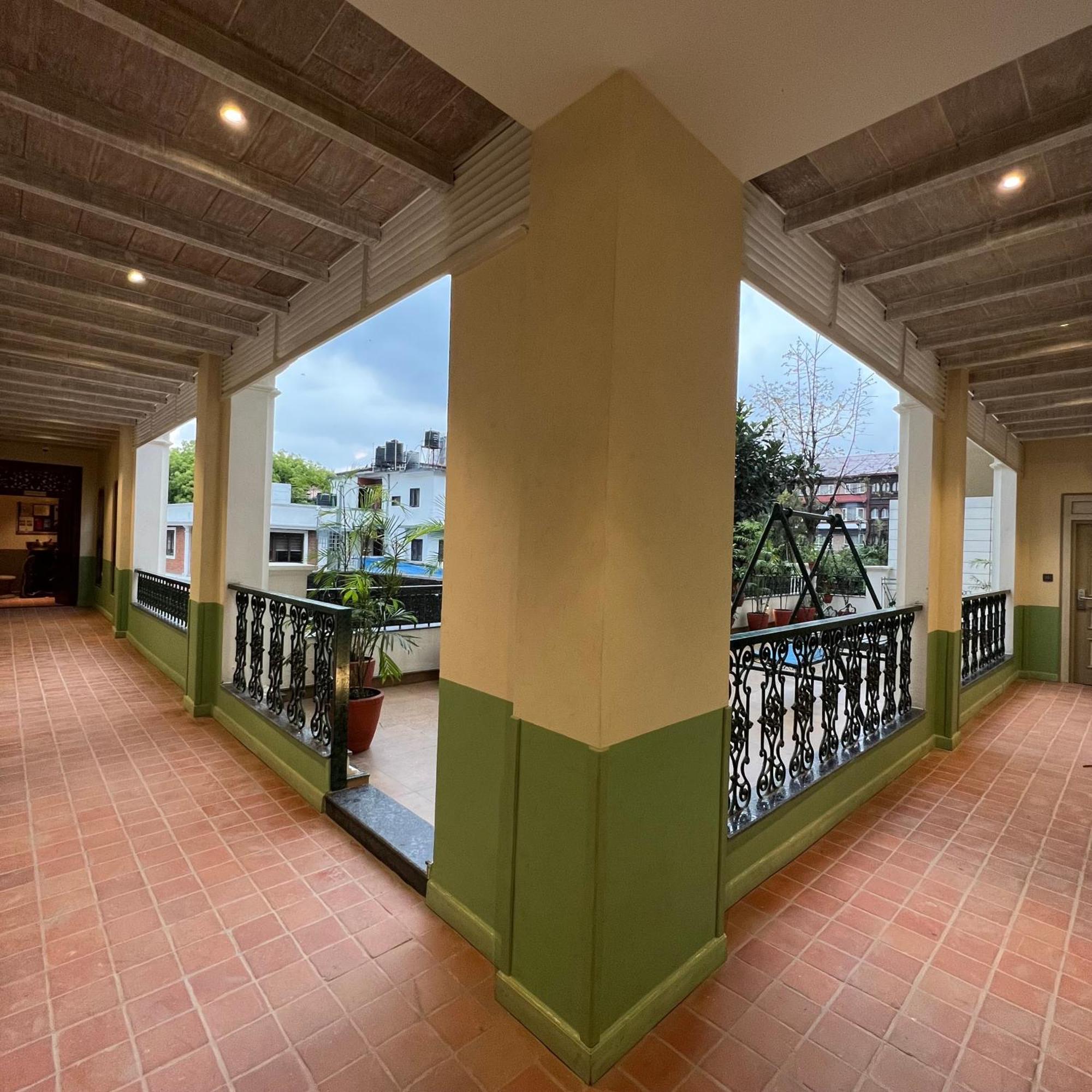 Seto Ghar Hotel Катманду Екстер'єр фото